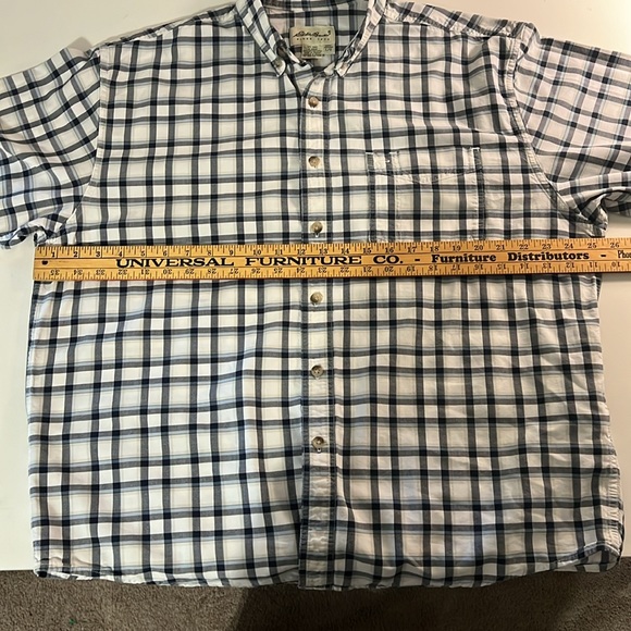 Eddie Bauer Button Down Collared Long Sleeve Blue & White Plaid Size Large shirt - Picture 8 of 10